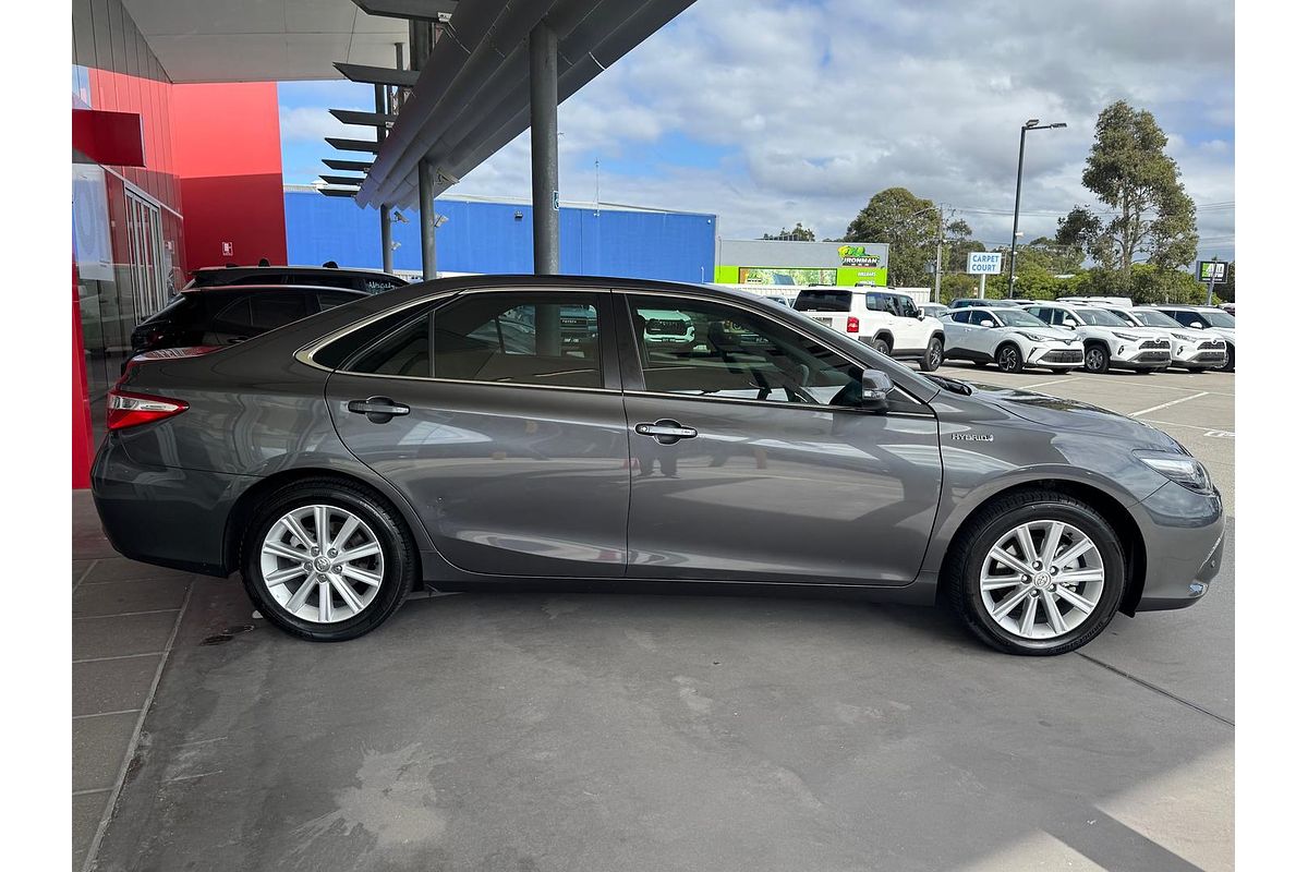 2017 Toyota Camry Atara S AVV50R