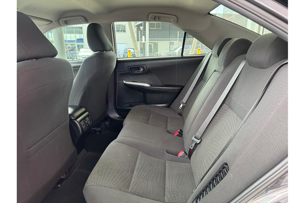 2017 Toyota Camry Atara S AVV50R