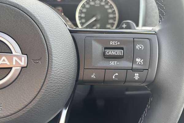 2025 Nissan QASHQAI ST-L J12