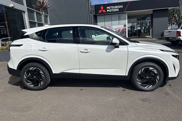 2025 Nissan QASHQAI ST-L J12