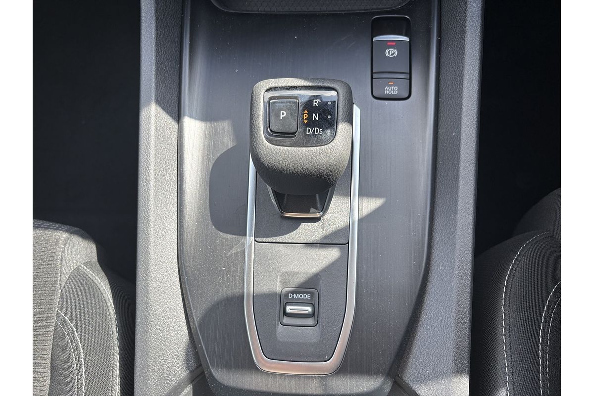 2025 Nissan QASHQAI ST-L J12