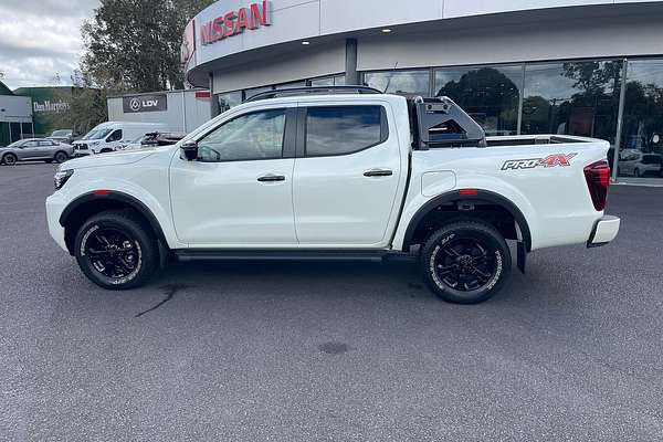 2024 Nissan Navara PRO-4X D23 4X4