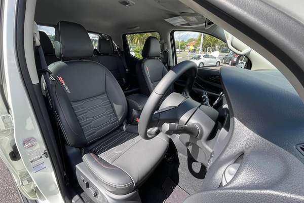 2024 Nissan Navara PRO-4X D23 4X4