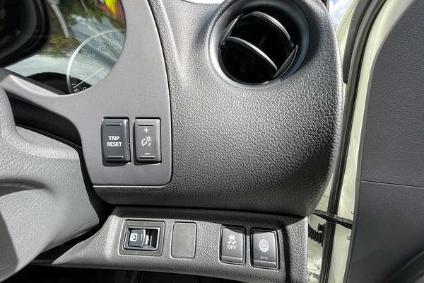 2024 Nissan Navara PRO-4X D23 4X4
