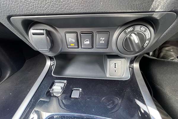 2024 Nissan Navara PRO-4X D23 4X4