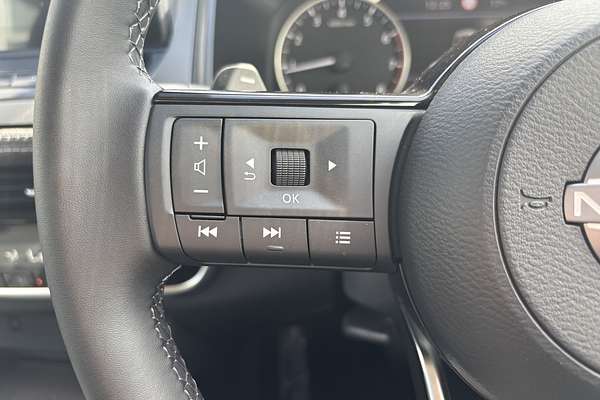 2025 Nissan QASHQAI ST-L J12