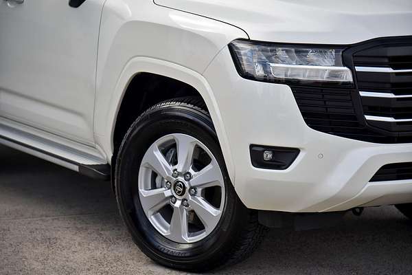 2022 Toyota Landcruiser GXL FJA300R
