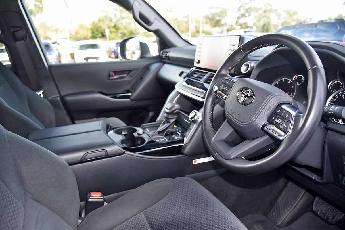 2022 Toyota Landcruiser GXL FJA300R