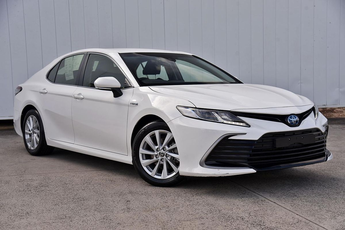 2024 Toyota Camry Ascent AXVH70R