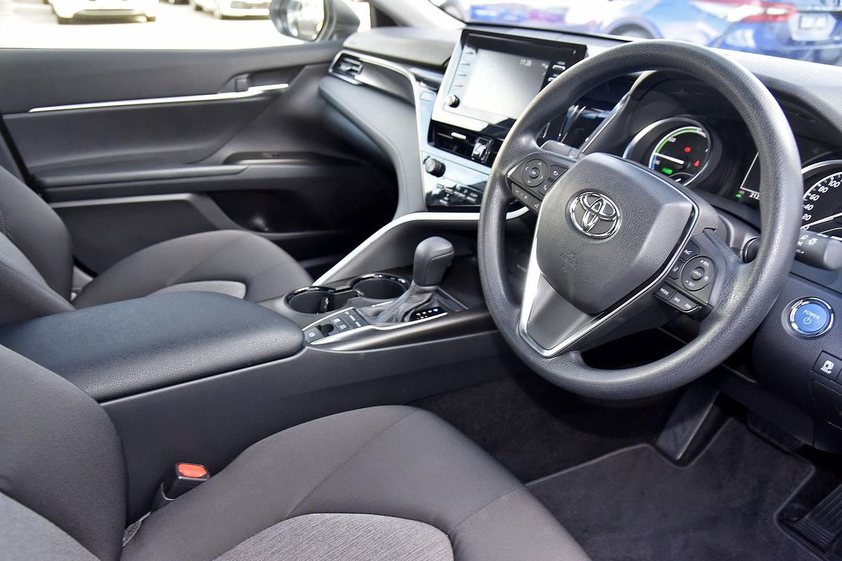 2024 Toyota Camry Ascent AXVH70R