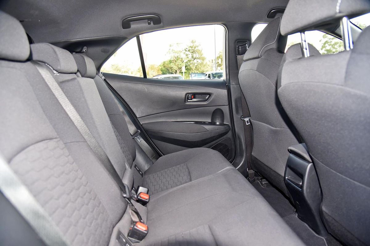 2022 Toyota Corolla Ascent Sport Hybrid ZWE211R