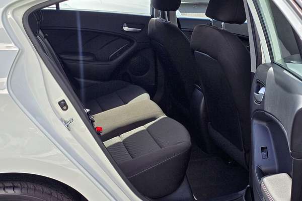 2017 Kia Cerato S YD