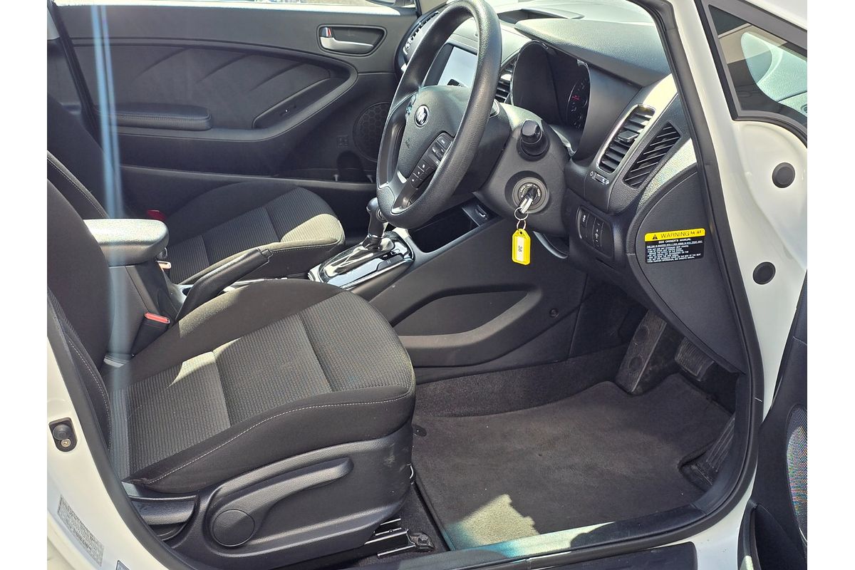 2017 Kia Cerato S YD