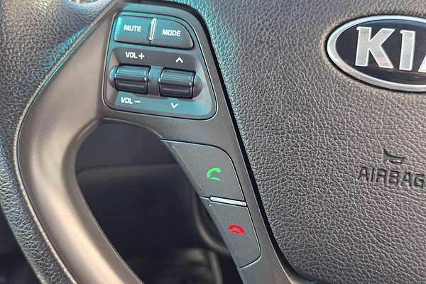 2017 Kia Cerato S YD