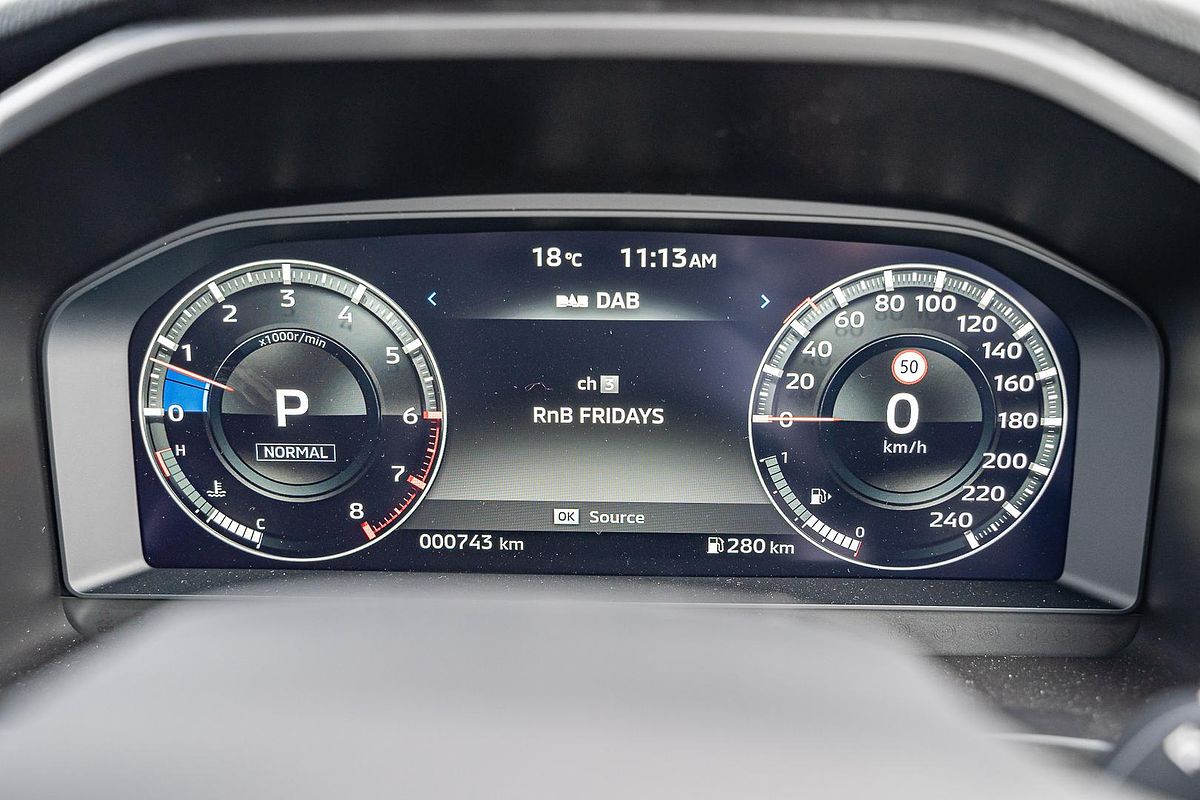 2024 Mitsubishi Outlander Exceed ZM