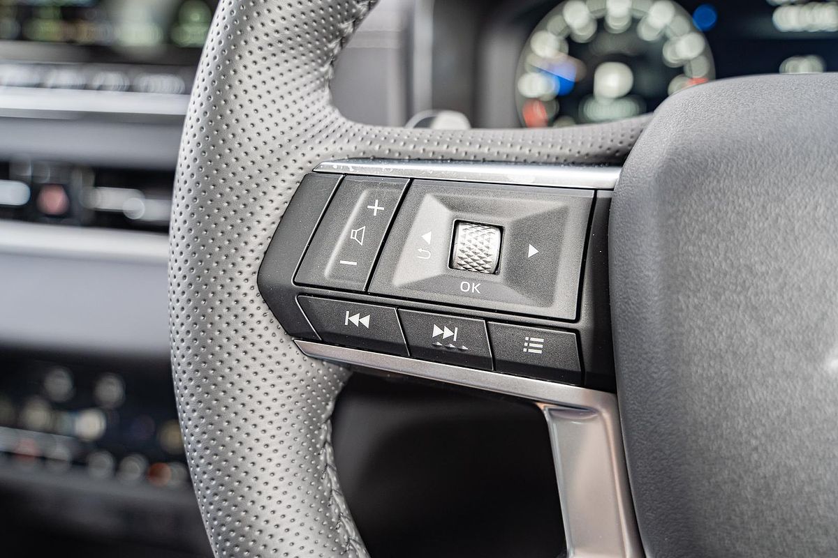 2024 Mitsubishi Outlander Exceed ZM