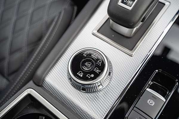 2024 Mitsubishi Outlander Exceed ZM