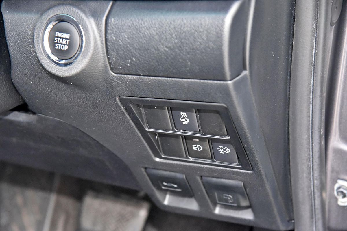 2020 Toyota Hilux Rugged X GUN126R 4X4