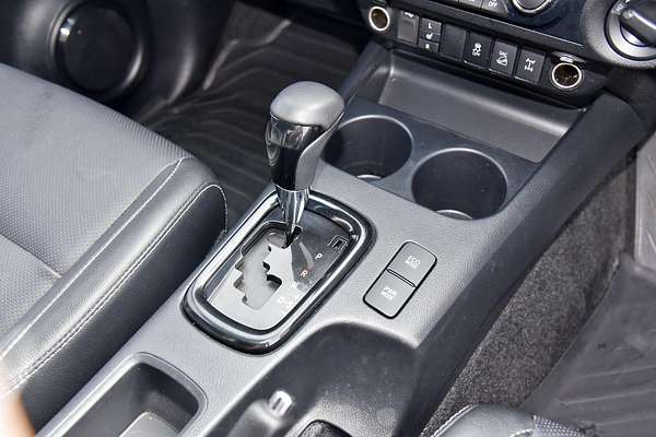 2020 Toyota Hilux Rugged X GUN126R 4X4