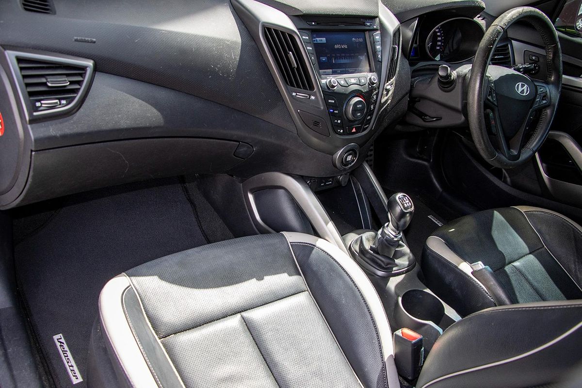 2012 Hyundai Veloster SR Turbo FS2