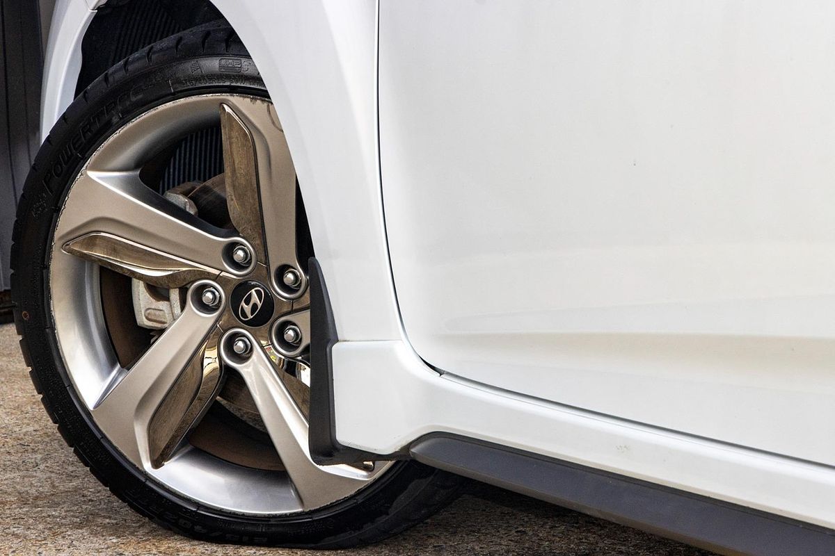 2012 Hyundai Veloster SR Turbo FS2