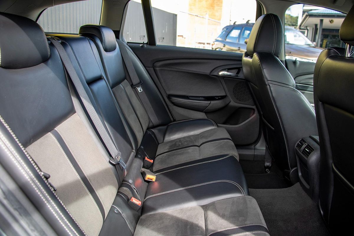 2016 Holden Commodore SV6 VF Series II