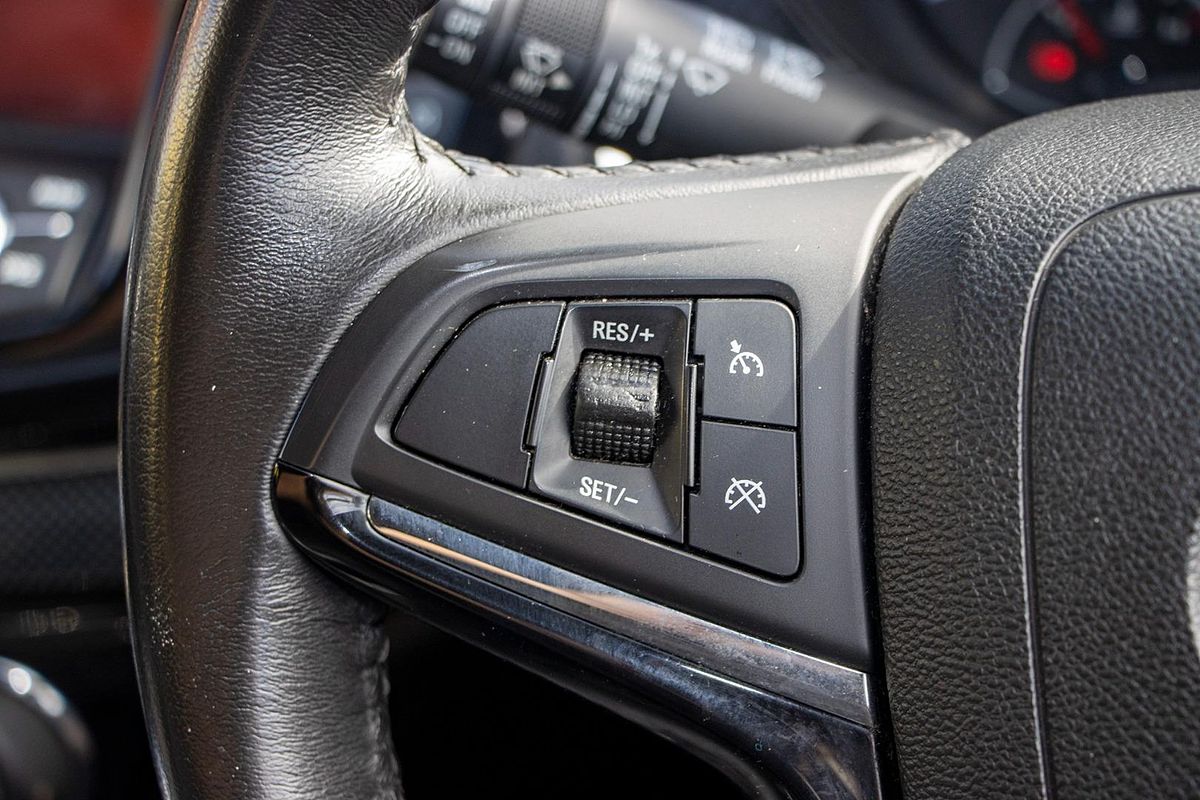 2016 Holden Commodore SV6 VF Series II