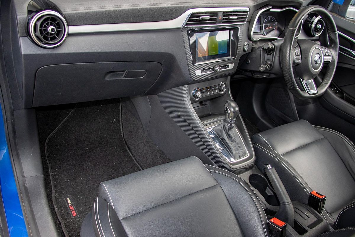 2019 MG ZS Essence AZS1