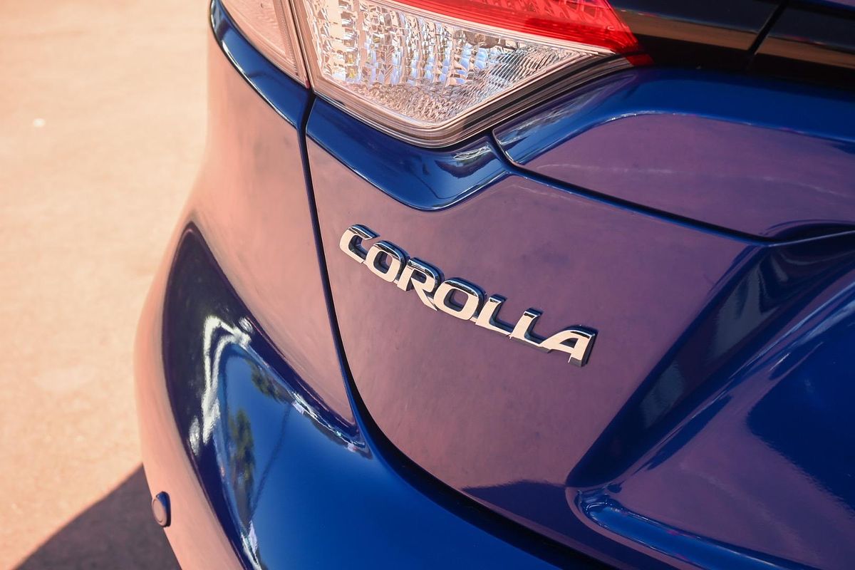 2020 Toyota Corolla Ascent Sport Hybrid ZWE211R