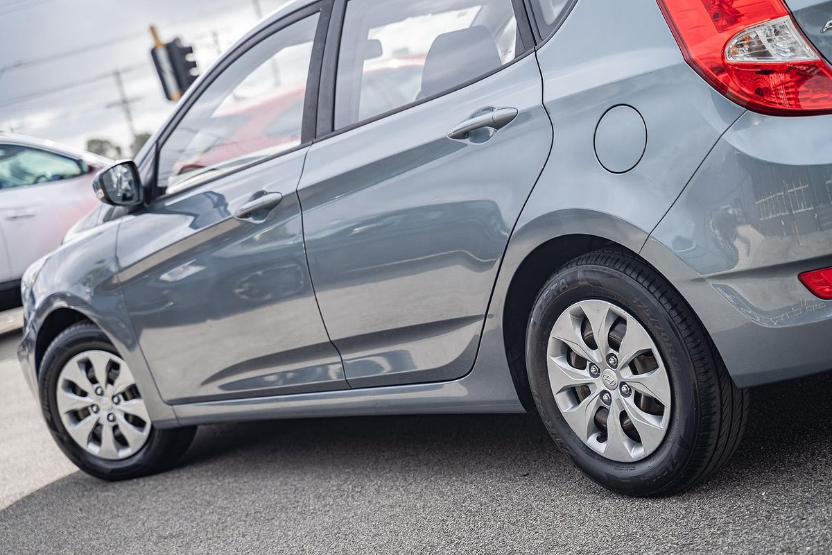 2017 Hyundai Accent Active RB4