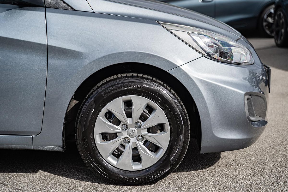 2017 Hyundai Accent Active RB4