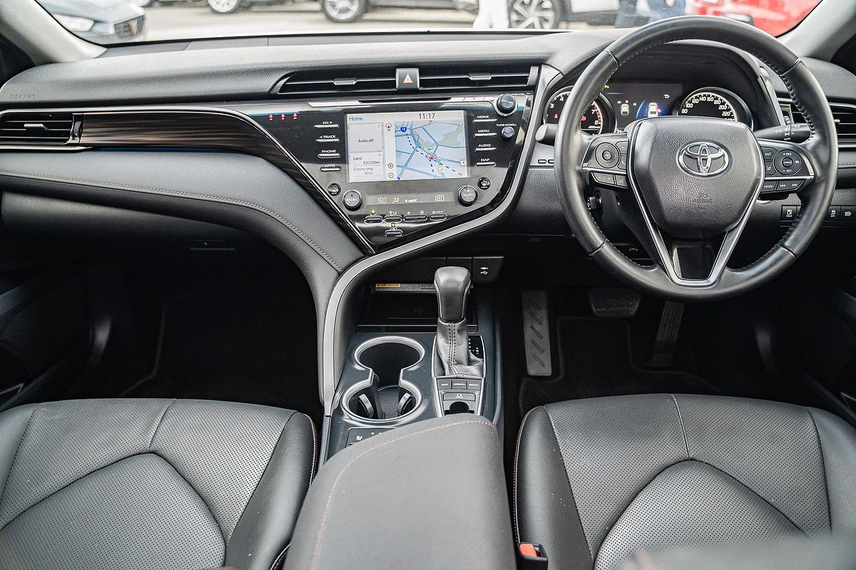 2019 Toyota Camry SL GSV70R