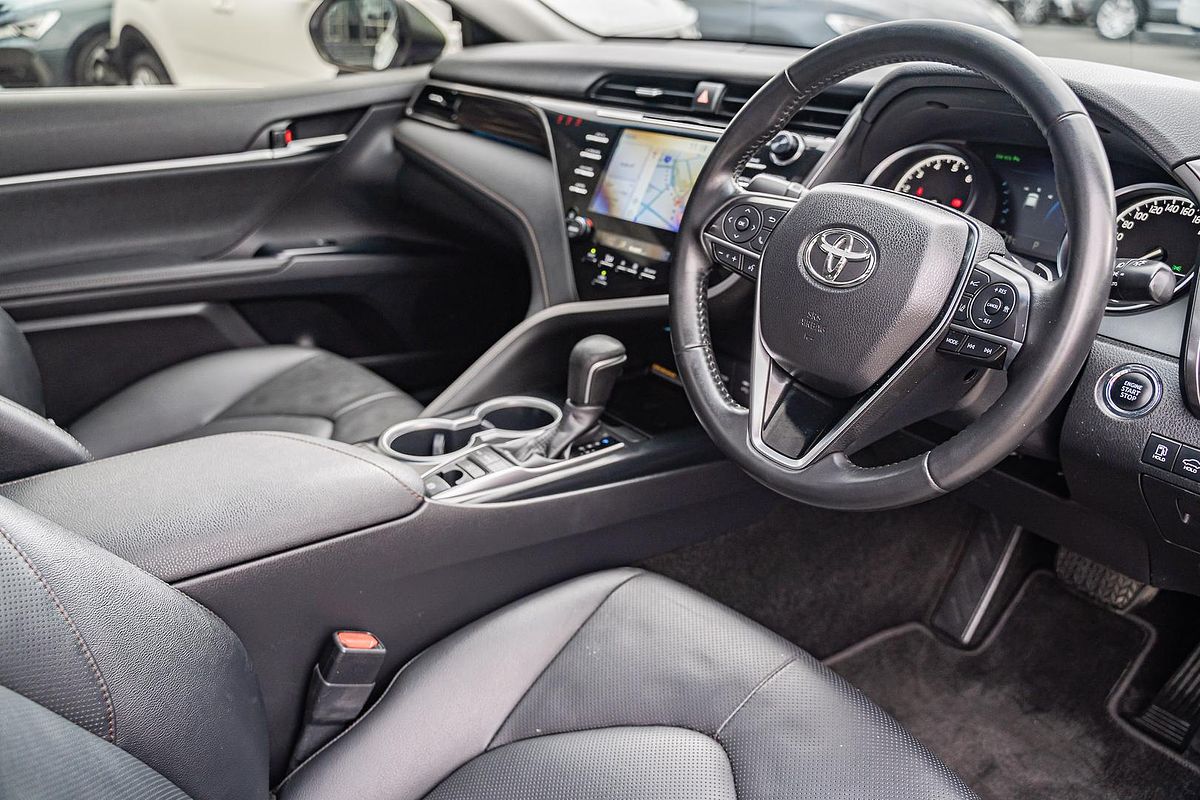 2019 Toyota Camry SL GSV70R