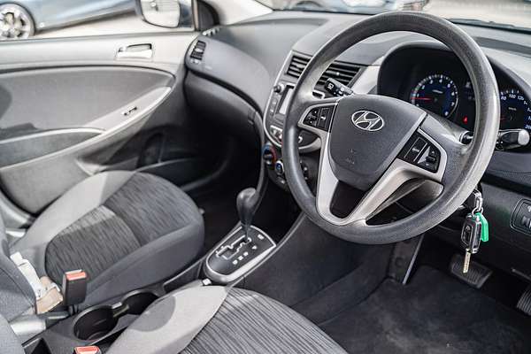 2017 Hyundai Accent Active RB4