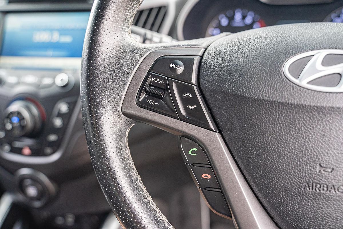 2016 Hyundai Veloster SR Turbo FS4 Series II