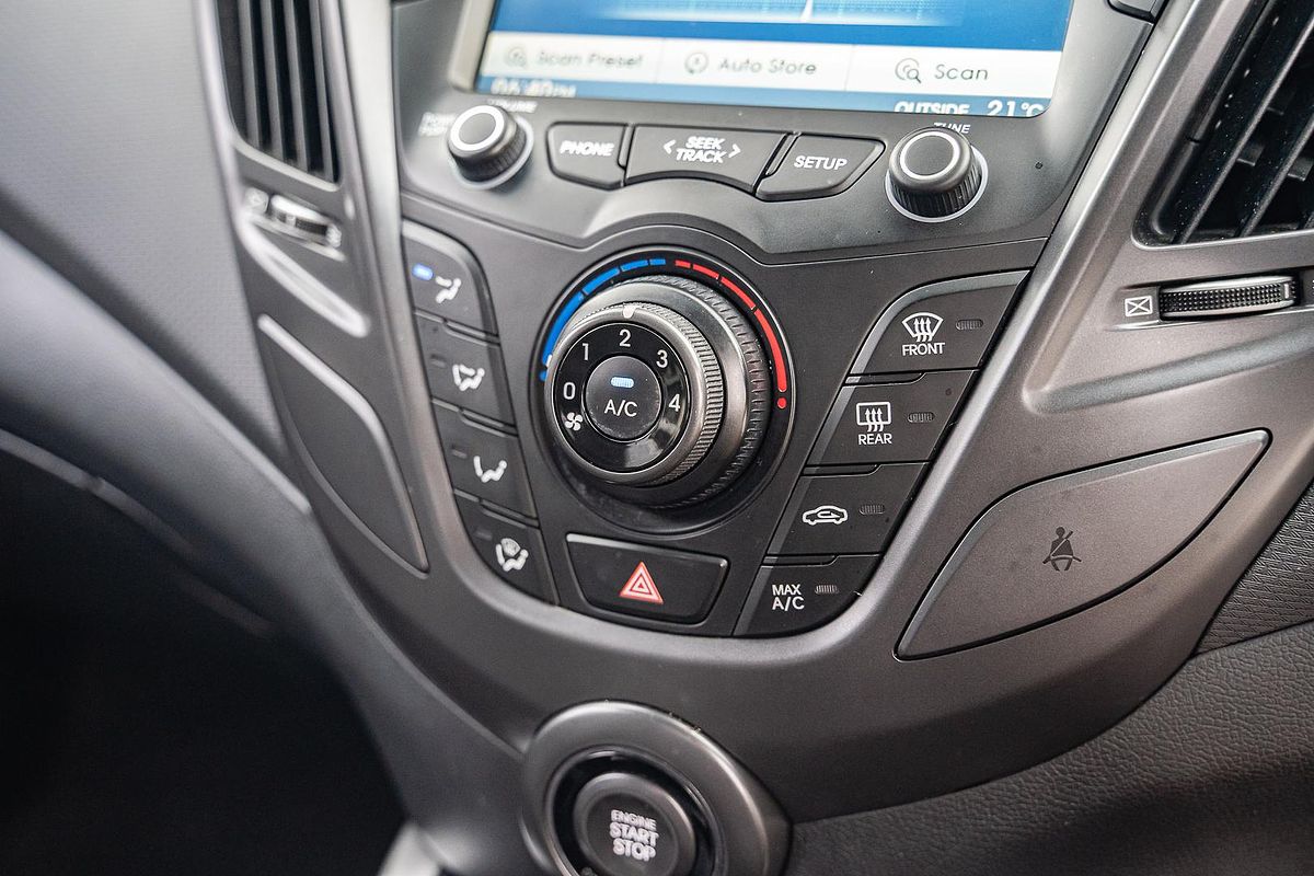 2016 Hyundai Veloster SR Turbo FS4 Series II