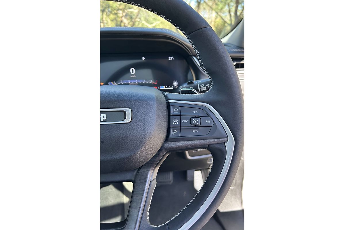 2023 Jeep Grand Cherokee Limited WL