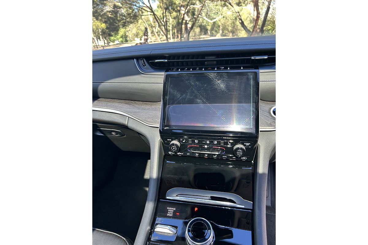 2023 Jeep Grand Cherokee Limited WL