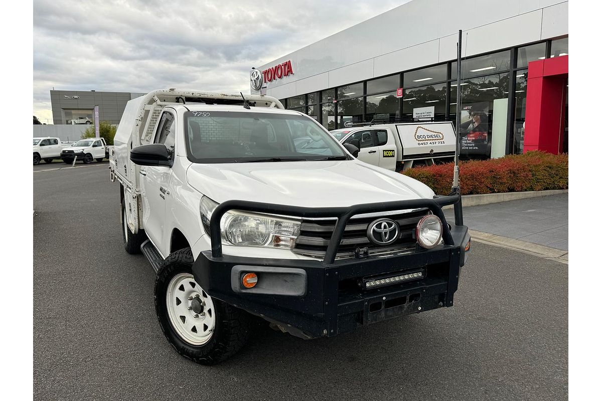 2015 Toyota Hilux SR GUN126R 4X4