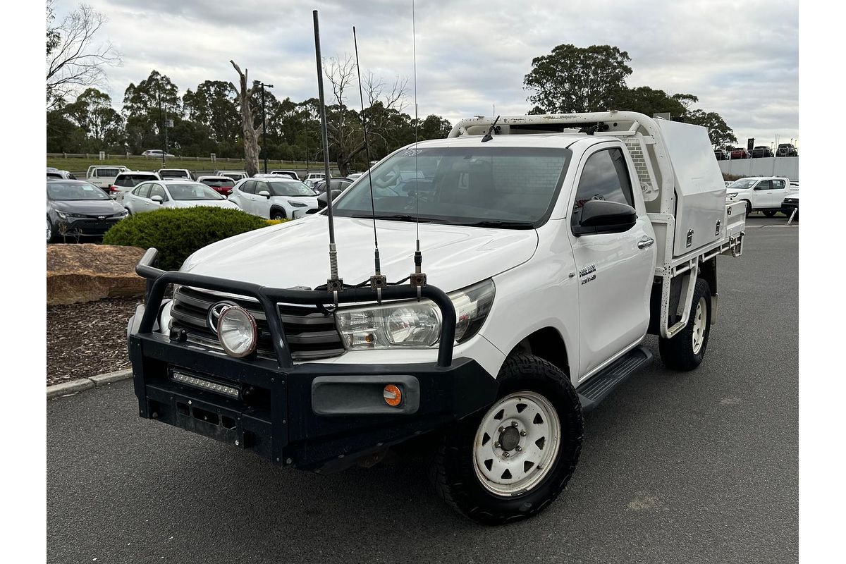2015 Toyota Hilux SR GUN126R 4X4