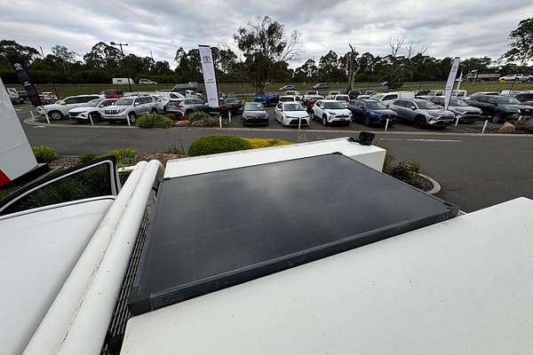2015 Toyota Hilux SR GUN126R 4X4