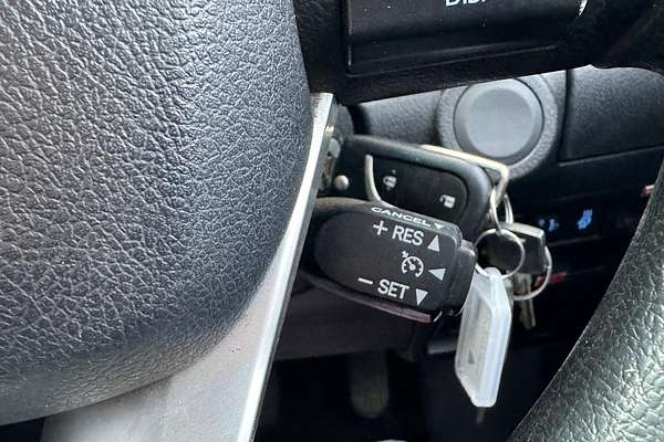 2015 Toyota Hilux SR GUN126R 4X4