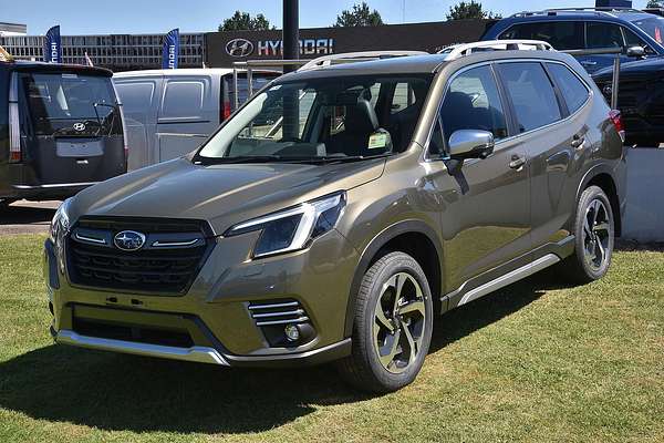 2024 Subaru Forester 2.5i-S S5
