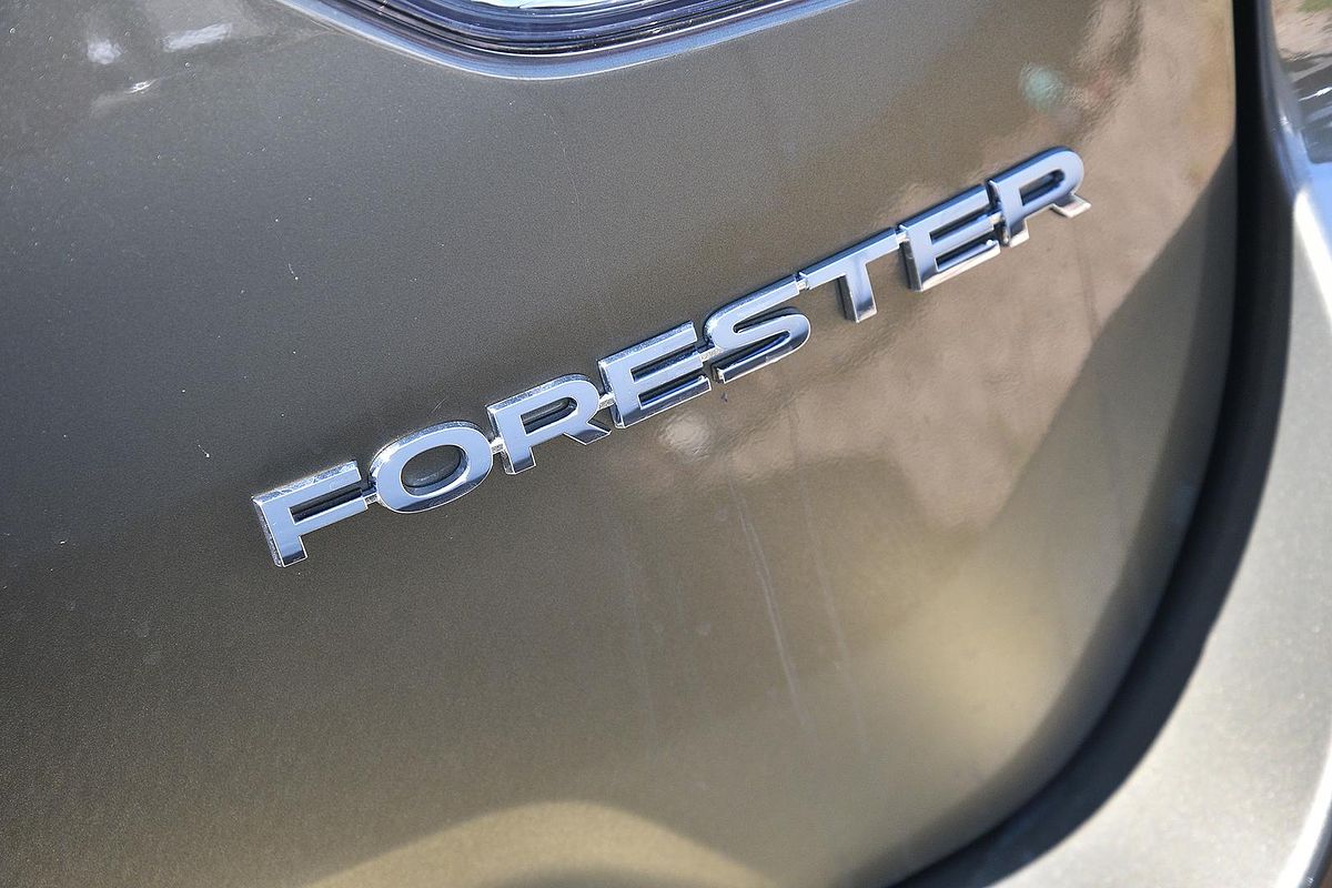 2024 Subaru Forester 2.5i-S S5