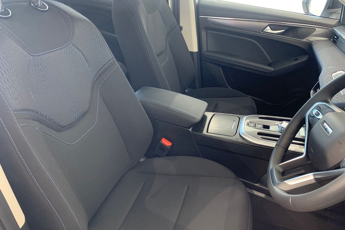 2025 GWM Haval Jolion Premium A01