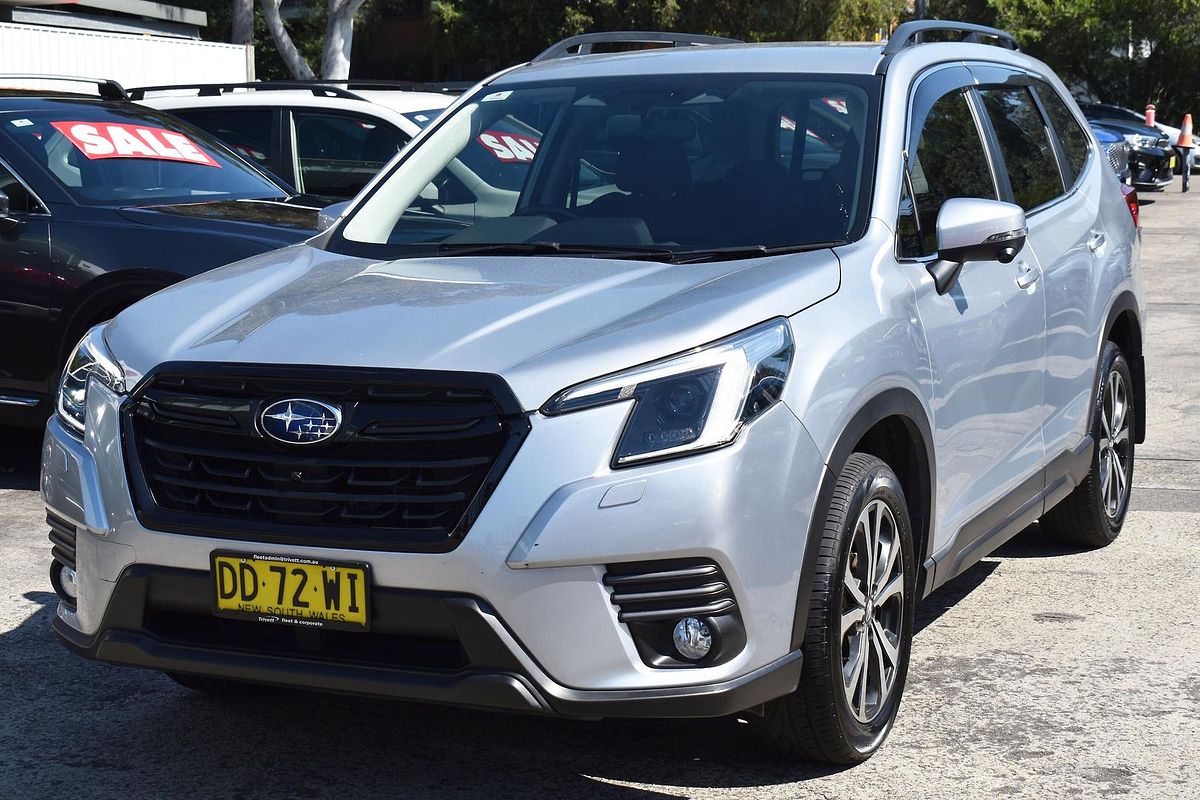 2022 Subaru Forester 2.5i Premium S5