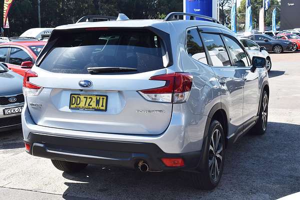 2022 Subaru Forester 2.5i Premium S5
