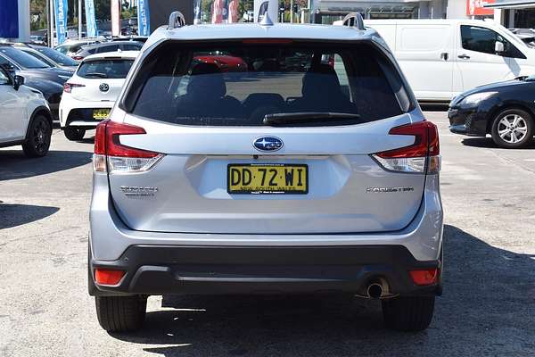 2022 Subaru Forester 2.5i Premium S5