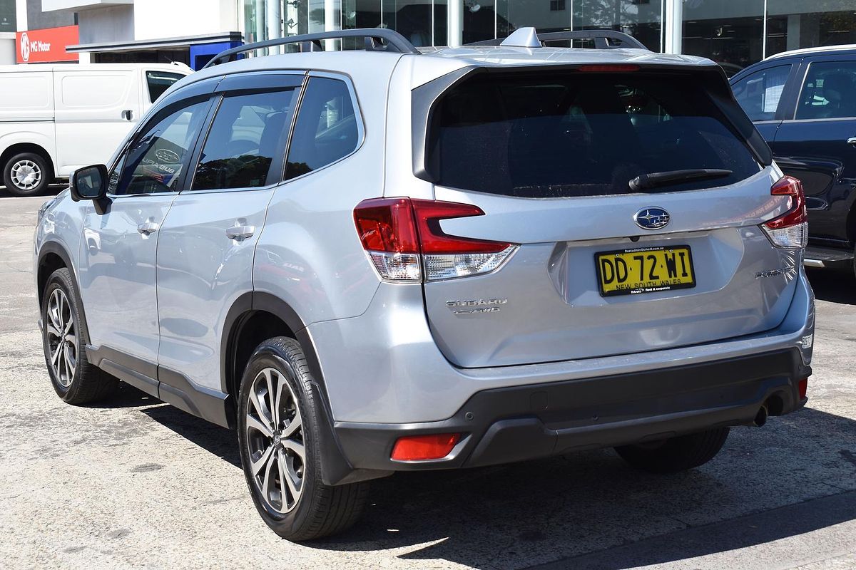 2022 Subaru Forester 2.5i Premium S5