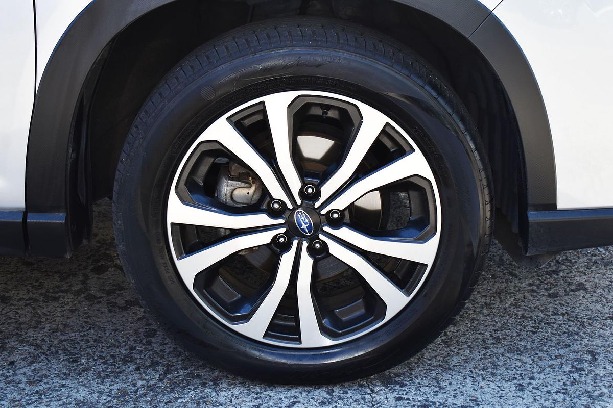 2022 Subaru Forester 2.5i Premium S5